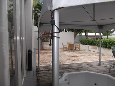 ファミリーヴィラ 中庭