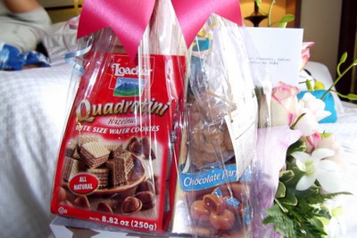 サプライズ お菓子